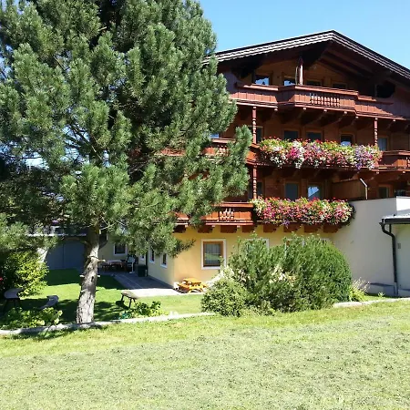 Apartament Greil *